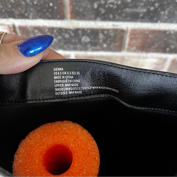 JustFab Black Embossed Sienna Flat Boots Chic Rocker Mobwife Goth Edgy - Picture 2 of 8